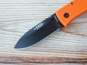 Складной нож от компании Ka-Bar. Модель Dozier Folding Hunter Blaze Orange (4062BO). Оригинал