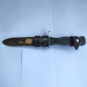 Боевой нож Бундесвера.