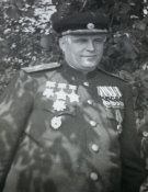 фото генерал РККА с 2 подвесными полководцами