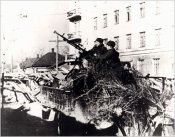 Оборона тулы.ДШК на Зис-5.jpg