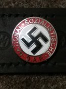 Партійник значок.NSDAP