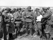 Военнопленные женщины РККА в немецком плену.