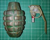 макет американської гранати MK2A1 + тубус укупорка 1956