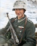 Нагрудный знак «Nahkampfspange des Heeres» I степени «в золоте», реплика.