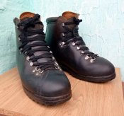 Ботинки армии Швейцарии 42 р. Bally