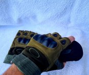 Тактические перчтаки oakley беспалые олива