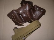 На ВМ/КМ: пара редких кожаных (гладких) подсумков с зацепом + ремень