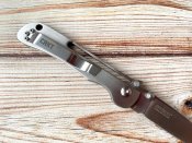 Складной нож от Columbia River Knife and Tool (CRKT). Модель Offbeat Pat Crawford (7730). Оригинал