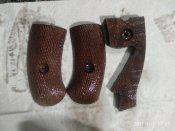 Накладки наган.орех