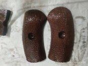 Накладки наган.орех