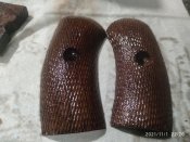 Накладки наган.орех