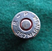 357 Mag\экспериментальный,бронебойный.