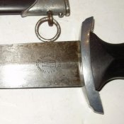 3326005280_5.jpg