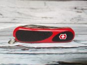 Многофункциональный складной нож от компании Victorinox. Модель Delemont EvoGrip ™ 11 (2.4803.C)