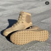 Ботинки мужские Under Armour. Размер 10.5 US. Койот.