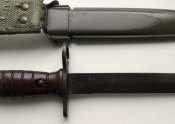 Итальянский штык-нож к штурмовой винтовке Beretta AR-70