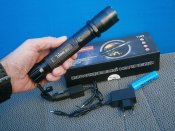 Многофункциональный фонарик BL-1102 LED / авто зарядка.