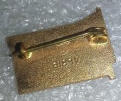 знак 51 год великого октября (латунь)