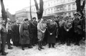 Гитлер и Геббельс на похоронах Хорста...