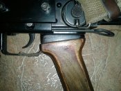 антабка под пистолетную рукоять на АК и АК-образные