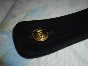 Хлястик и две пуговицы с шинели британского королевского флота.