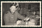 084-1.jpg