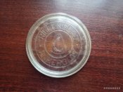Стеклянная крышка с банки с немецкого блиндажа .