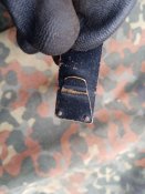 Зацепы для немецких наушников