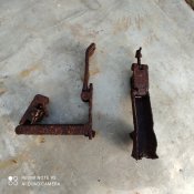 Фіксатори домкрата з танка "Тигр"(пара)