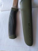 Ніж. Mora Companion (C).