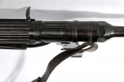 karabin-m-p-38-mp-38-kalibra-9-mm-pod-patroni-9h21-shmayser_1aac3be10343546_1024x3000.jpg