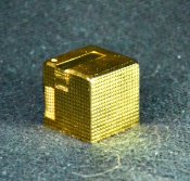 Позолоченная зажигалка "IPPAG Dice"