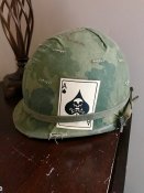 Ace of Spades (туз пик) на каску М1 армии США вьетнамская война