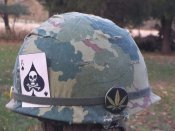 Ace of Spades (туз пик) на каску М1 армии США вьетнамская война