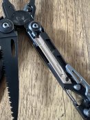 Leatherman mut