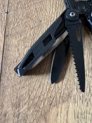 Leatherman mut