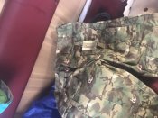 Комплект формы с встроенными наколенниками и налокотниками