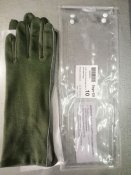 Летные перчатки Gibson&Barnes, olive. USA, оригинал. Новые, размер 10