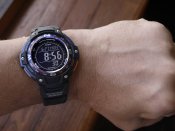 Годинник Casio SGW-100-2BCF з компасом і термометром.