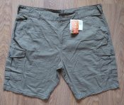 Шорты походные Mountain Warehouse, размер 40, олива, новые, Бангладеш