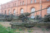800px-130-мм_пушка_М-46_образца_1953_года_(1).jpg