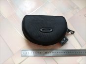 Чехол жёсткий от очков Oakley + 3 линзы (реплика)
