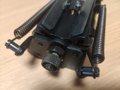 Сошки с качалкой по типу Harris S-BRM 6"-9" с креплением на антабку (Китай)