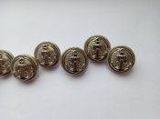 7 пуговиц с якорями