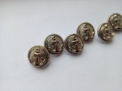 7 пуговиц с якорями