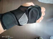 Захист для запястя