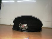 Берет с кокардой черный, шерсть, оригинал Австрия. Размеры 55,58,59,60,61 (1 шт.)