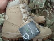 Черевики - берци Lowa Elite Desert 42,5р. - UK 8,5. Нові з етикетками