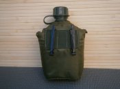 Фляга армійська "US Army bottle" 1 л пластикова в чохлі, олива. MiL-tec Німеччина.