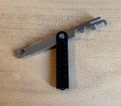 Real Avid Scraper - инструмент для чистки AR-15